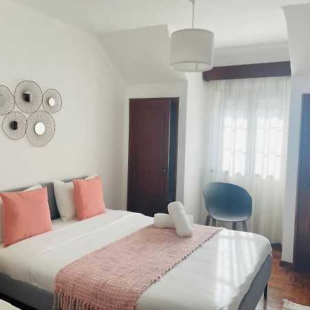 Besugo'S House Rooms & Apartment Nazaré Extérieur photo