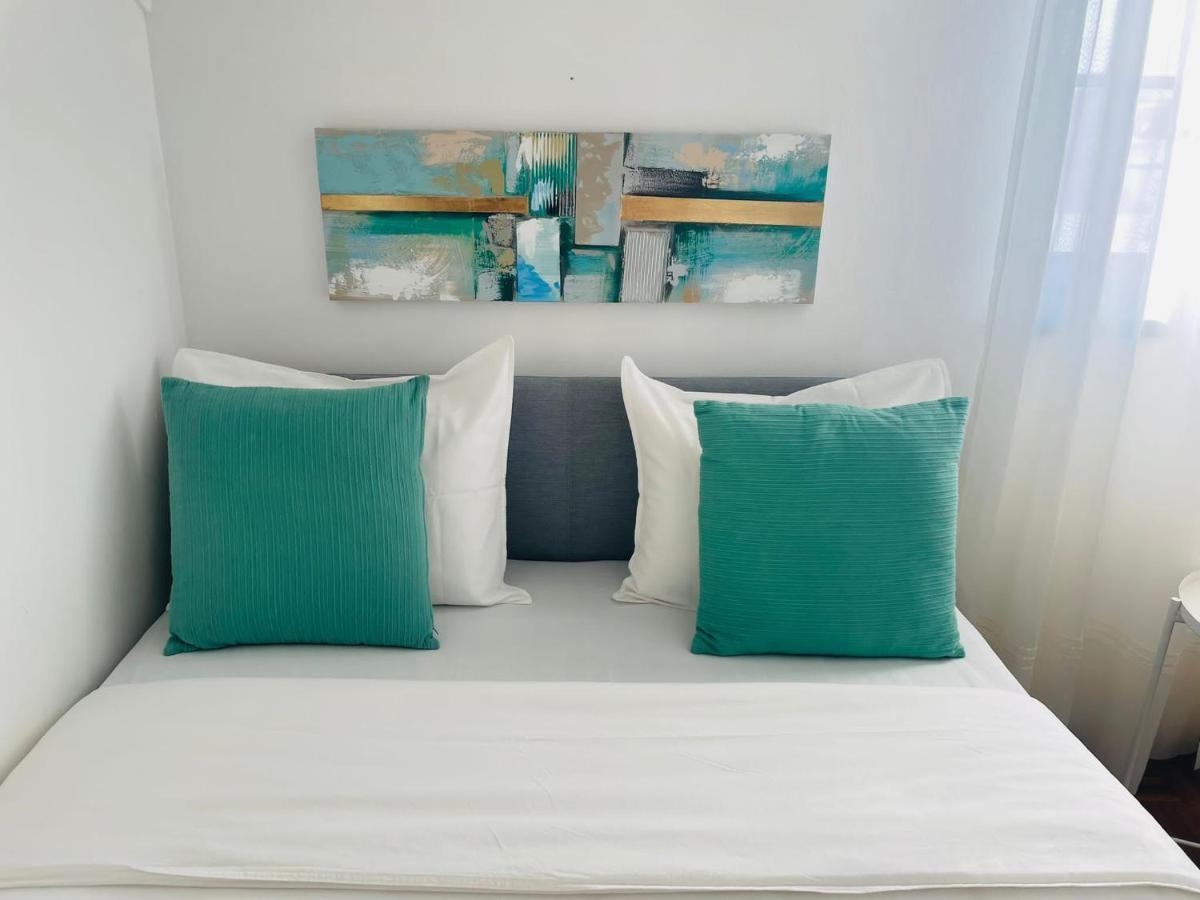 Besugo'S House Rooms & Apartment Nazaré Extérieur photo