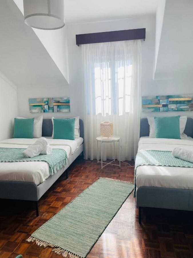 Besugo'S House Rooms & Apartment Nazaré Extérieur photo