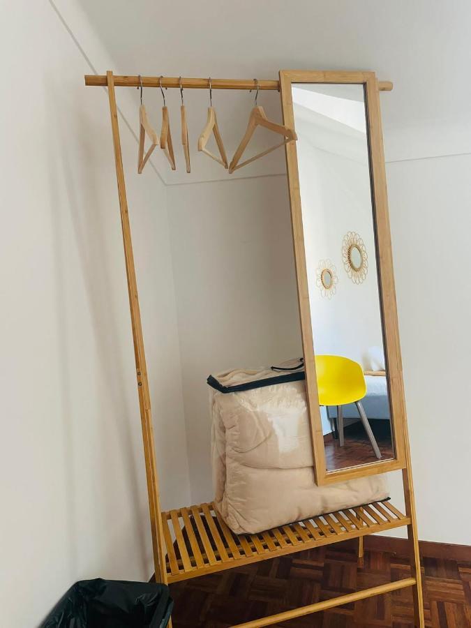 Besugo'S House Rooms & Apartment Nazaré Extérieur photo